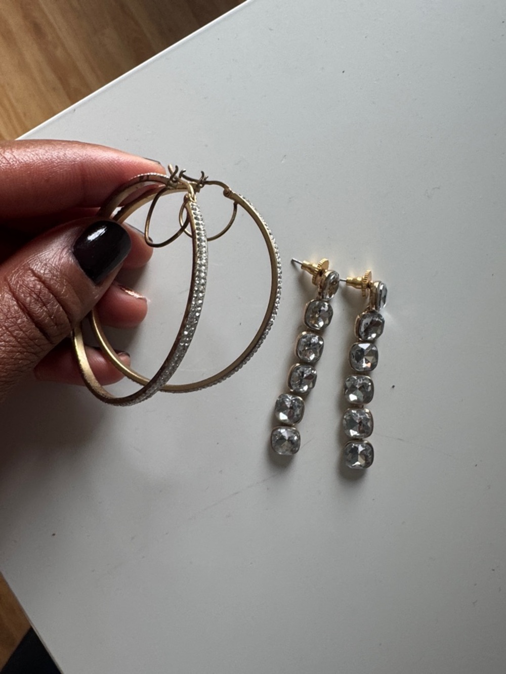 Gold Earring Set 💎 - Picture 3 of 7